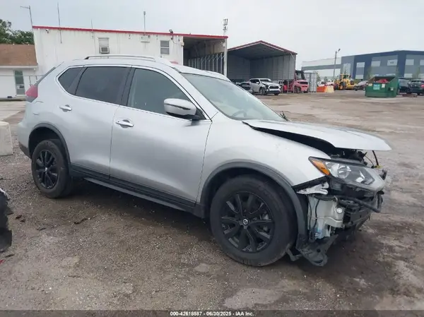 KNMAT2MV2LP523299 2020 NISSAN ROGUE - Image 1
