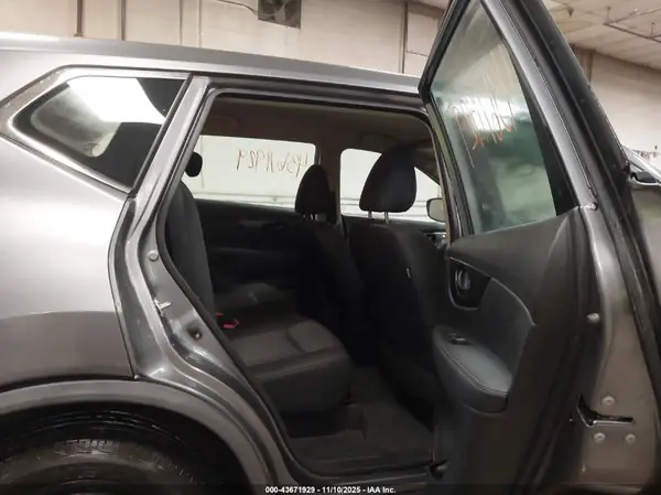 KNMAT2MV2LP523402 2020 NISSAN ROGUE - Image 8
