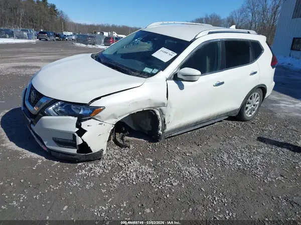 KNMAT2MV2LP529121 2020 NISSAN ROGUE - Image 2