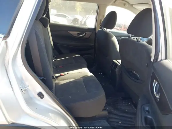 KNMAT2MV3GP607654 2016 NISSAN ROGUE - Image 8