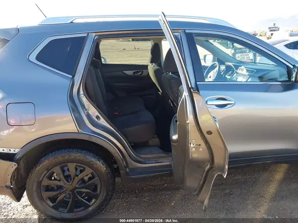 KNMAT2MV3GP617164 2016 NISSAN ROGUE - Image 8