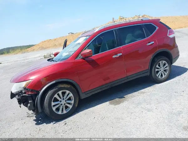KNMAT2MV3GP618590 2016 NISSAN ROGUE - Image 2