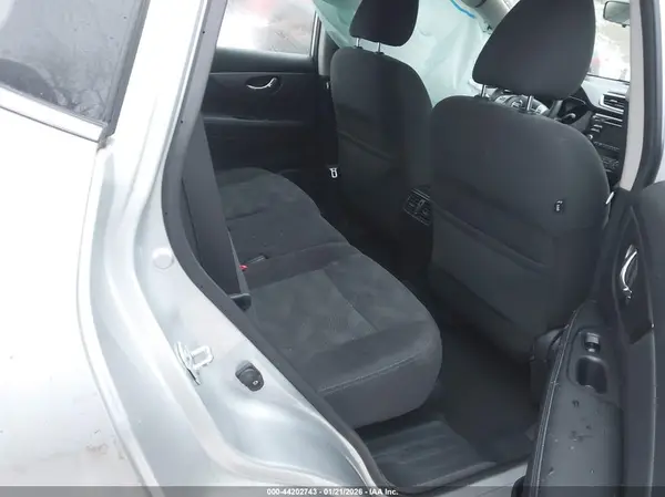 KNMAT2MV3GP623515 2016 NISSAN ROGUE - Image 8