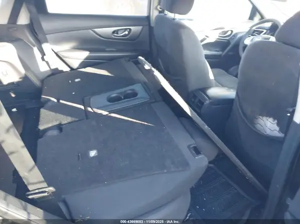 KNMAT2MV3GP624227 2016 NISSAN ROGUE - Image 8