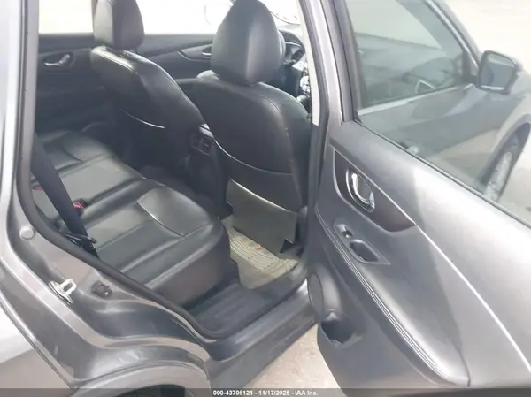 KNMAT2MV3GP660998 2016 NISSAN ROGUE - Image 8