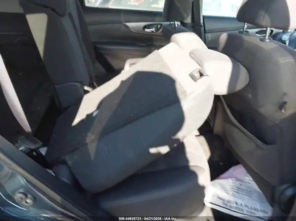 KNMAT2MV3GP662623 2016 NISSAN ROGUE - Image 8
