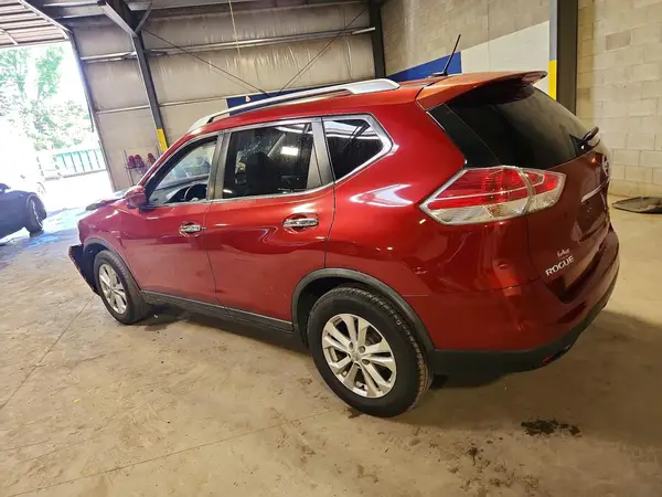 KNMAT2MV3GP667854 2016 NISSAN ROGUE - Image 2