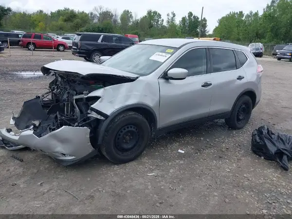KNMAT2MV3GP671029 2016 NISSAN ROGUE - Image 2