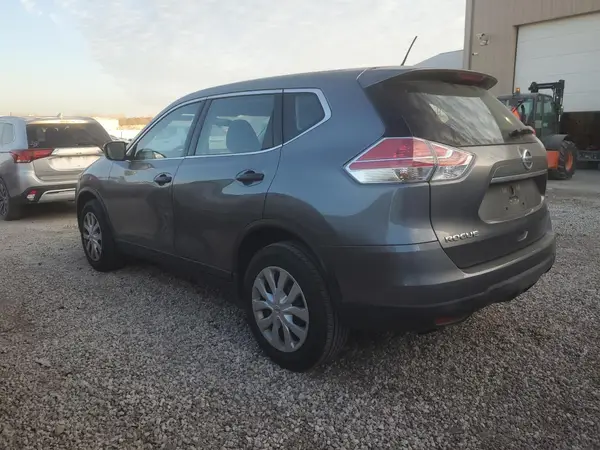 KNMAT2MV3GP672679 2016 NISSAN ROGUE - Image 2