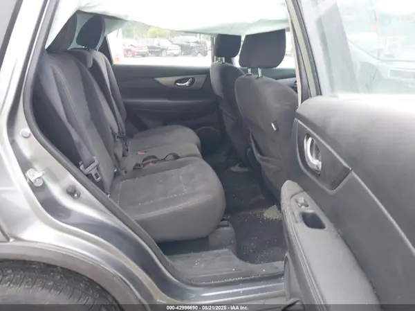 KNMAT2MV3GP677011 2016 NISSAN ROGUE - Image 8