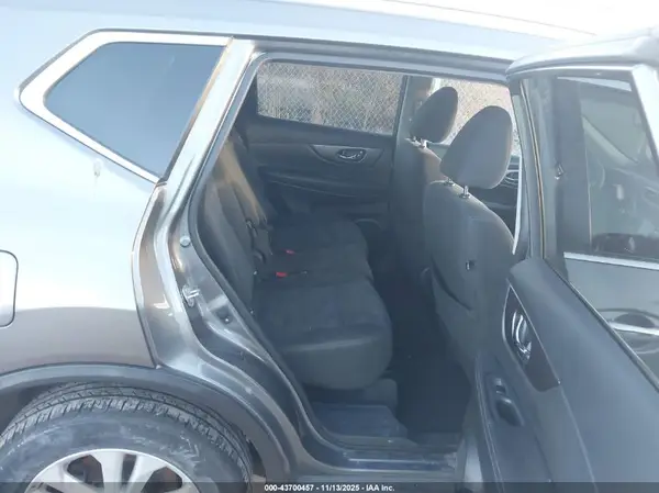 KNMAT2MV3GP684878 2016 NISSAN ROGUE - Image 8