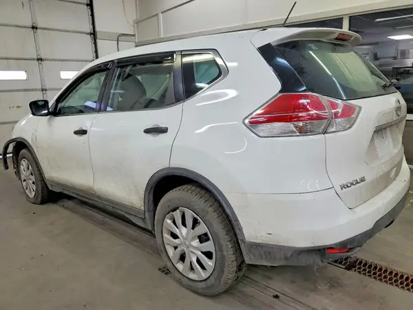 KNMAT2MV3GP689580 2016 NISSAN ROGUE - Image 2