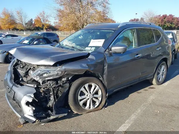 KNMAT2MV3GP697727 2016 NISSAN ROGUE - Image 2