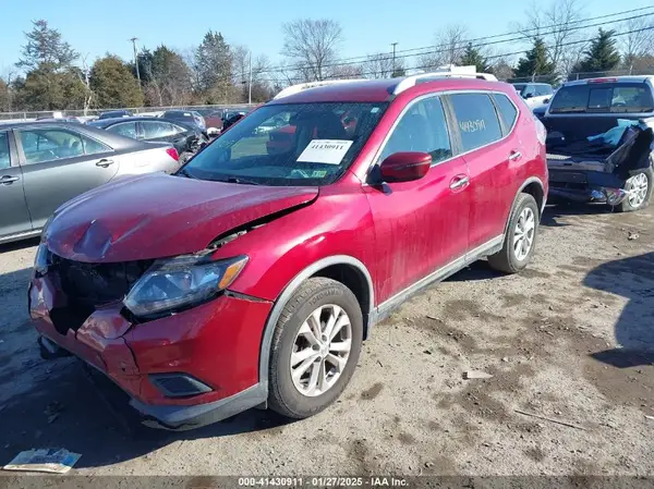 KNMAT2MV3GP699140 2016 NISSAN ROGUE - Image 2