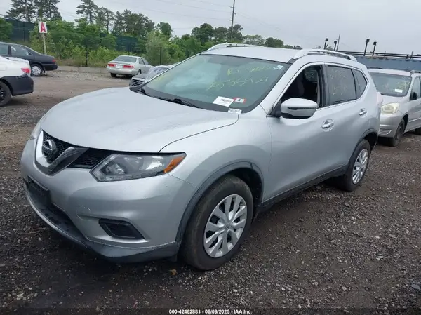 KNMAT2MV3GP704286 2016 NISSAN ROGUE - Image 2
