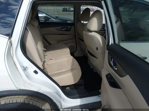 KNMAT2MV3GP708225 2016 NISSAN ROGUE - Image 8