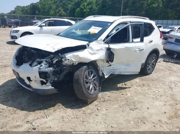 KNMAT2MV3GP727924 2016 NISSAN ROGUE - Image 2