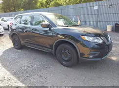 KNMAT2MV3HP500167 2017 NISSAN ROGUE
