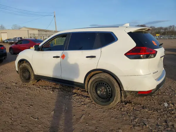 KNMAT2MV3HP501917 2017 NISSAN ROGUE - Image 2