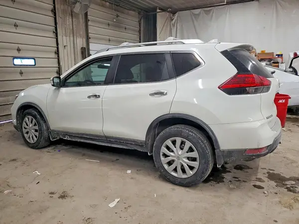 KNMAT2MV3HP504171 2017 NISSAN ROGUE - Image 2