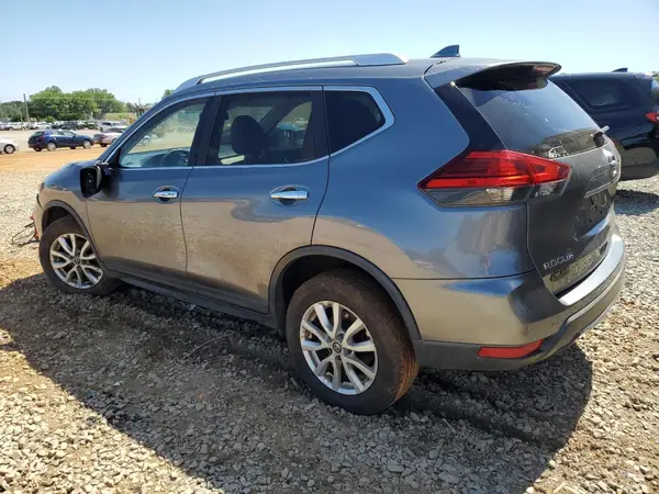 KNMAT2MV3HP504526 2017 NISSAN ROGUE - Image 2