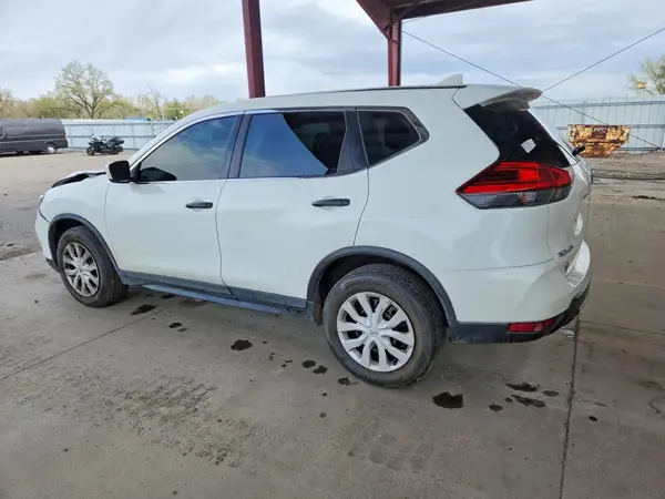 KNMAT2MV3HP509211 2017 NISSAN ROGUE - Image 2