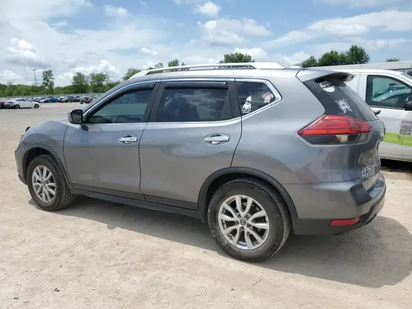 KNMAT2MV3HP518927 2017 NISSAN ROGUE - Image 2