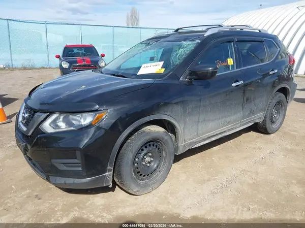 KNMAT2MV3HP526770 2017 NISSAN ROGUE - Image 2