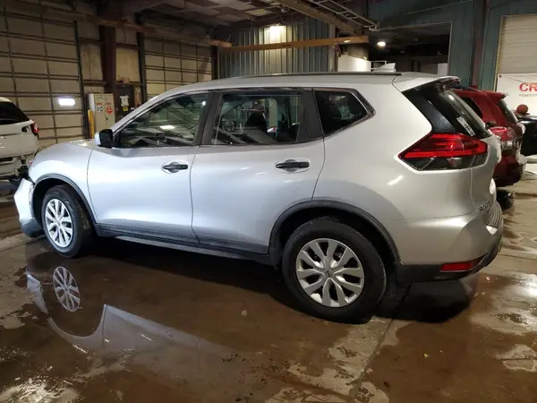 KNMAT2MV3HP527000 2017 NISSAN ROGUE - Image 2