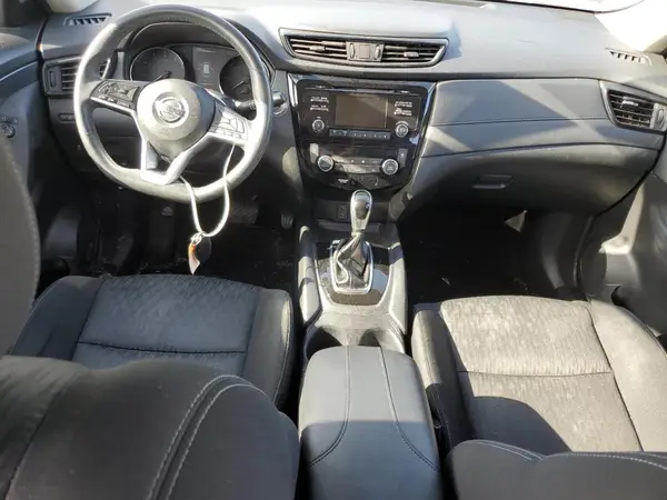 KNMAT2MV3HP531502 2017 NISSAN ROGUE - Image 8
