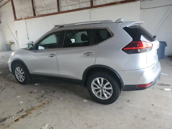 KNMAT2MV3HP531788 2017 NISSAN ROGUE - Image 2