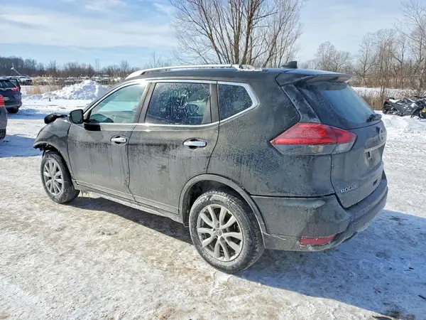 KNMAT2MV3HP532438 2017 NISSAN ROGUE - Image 2