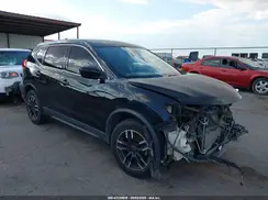 KNMAT2MV3HP533945 2017 NISSAN ROGUE