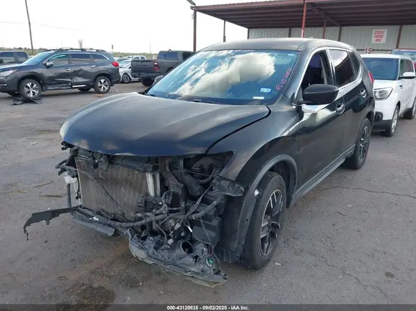 KNMAT2MV3HP533945 2017 NISSAN ROGUE - Image 2