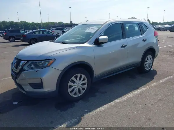 KNMAT2MV3HP534691 2017 NISSAN ROGUE - Image 2