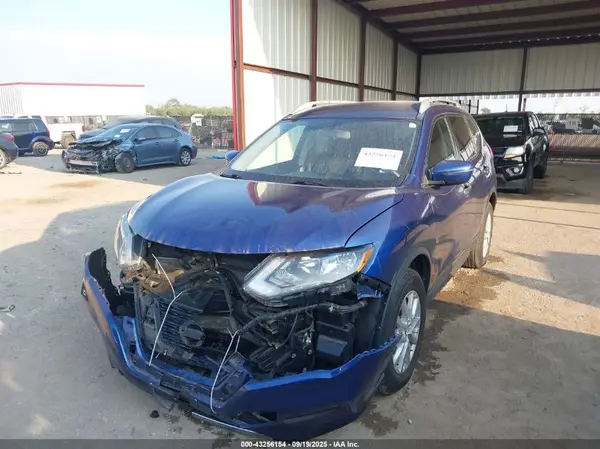 KNMAT2MV3HP535503 2017 NISSAN ROGUE - Image 2