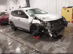 KNMAT2MV3HP542015 2017 NISSAN ROGUE