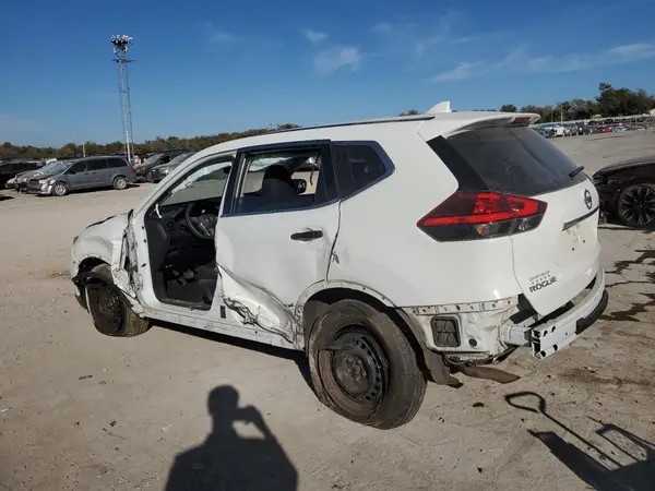KNMAT2MV3HP553256 2017 NISSAN ROGUE - Image 2