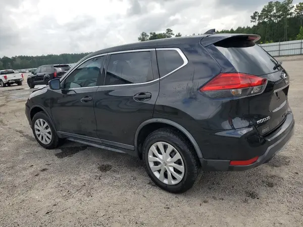 KNMAT2MV3HP555105 2017 NISSAN ROGUE - Image 2