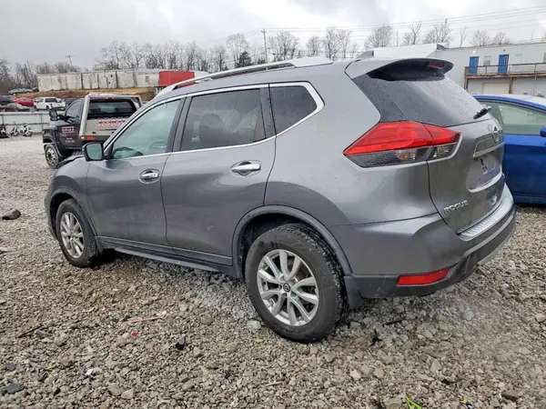 KNMAT2MV3HP558960 2017 NISSAN ROGUE - Image 2