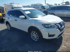 KNMAT2MV3HP560563 2017 NISSAN ROGUE