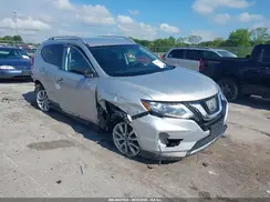 KNMAT2MV3HP571854 2017 NISSAN ROGUE