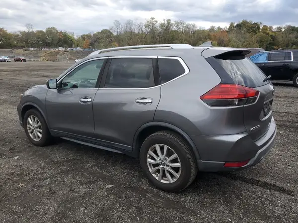 KNMAT2MV3HP582529 2017 NISSAN ROGUE - Image 2