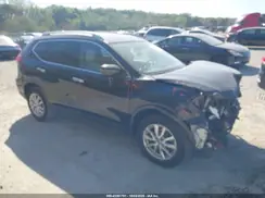 KNMAT2MV3HP594227 2017 NISSAN ROGUE