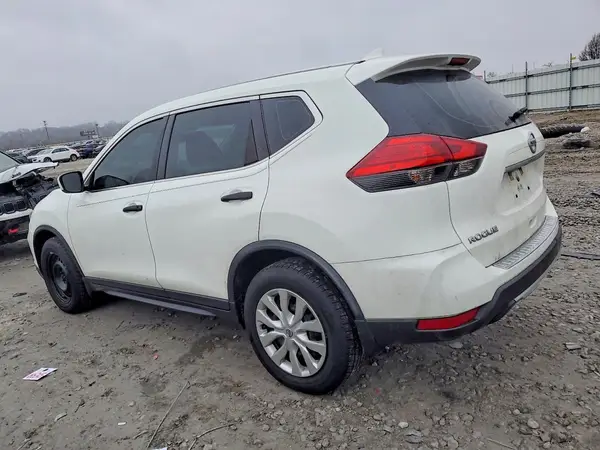 KNMAT2MV3HP600091 2017 NISSAN ROGUE - Image 2