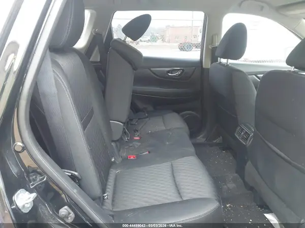 KNMAT2MV3HP601354 2017 NISSAN ROGUE - Image 8