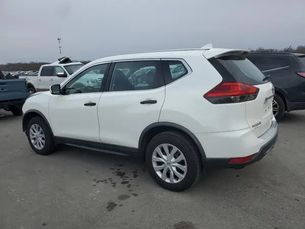 KNMAT2MV3HP603993 2017 NISSAN ROGUE - Image 2