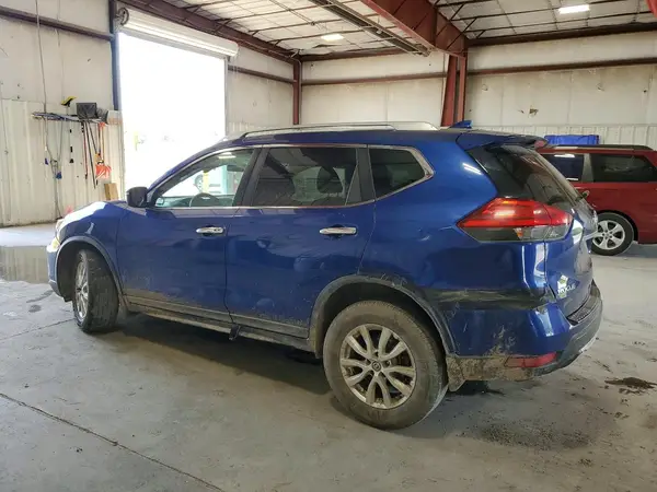 KNMAT2MV3HP606893 2017 NISSAN ROGUE - Image 2