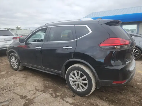 KNMAT2MV3HP608272 2017 NISSAN ROGUE - Image 2