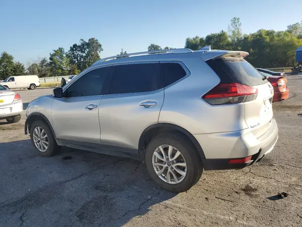 KNMAT2MV3HP608837 2017 NISSAN ROGUE - Image 2